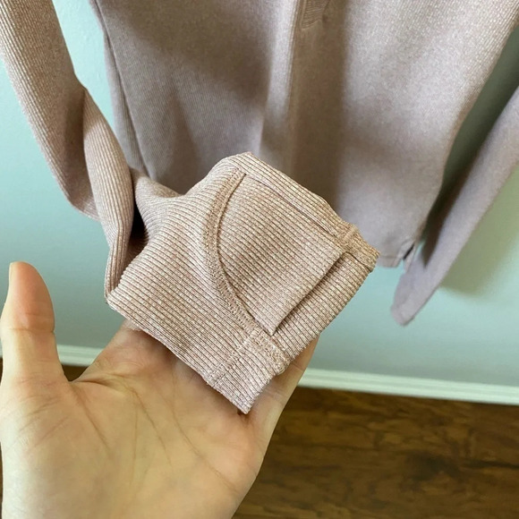 ATHLETA Uptempo Ribbed Henley long sleeve (fits  like fitted XS) - Picture 5 of 7